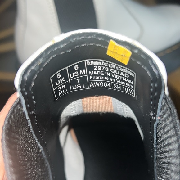 Dr Martens 2976 White Platforms - Picture 6 of 6